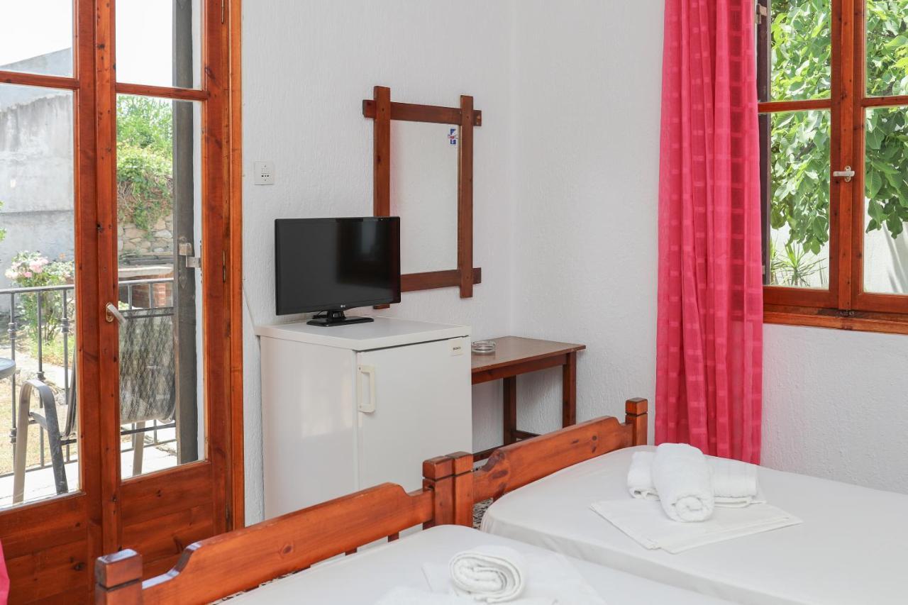 Fotini Rooms Skopelos Buitenkant foto